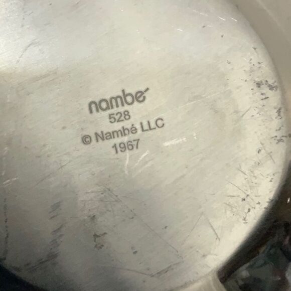 Nambe 528 Triangle Three Cornered Bowl Vintage 1967 - Picture 4 of 4